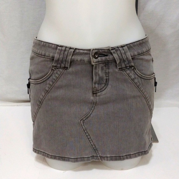 Bebe Sport Y2K Light Wash Black Micro Mini Denim Skirt Size 26 - Picture 1 of 6